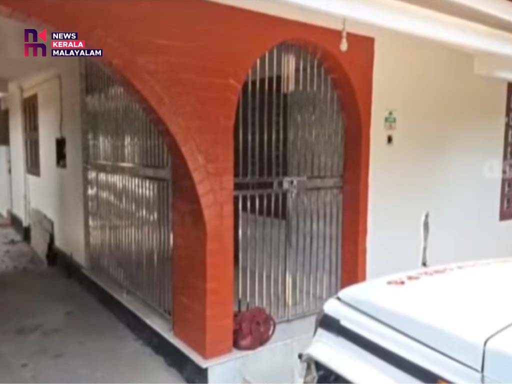 പന്തീരാങ്കാവ് അടച്ചിട്ട വീട്ടിൽ മോഷണം; 10 പവനും 30000 രൂപയും ഡയമണ്ട് കമ്മലുകളും കവർന്നു