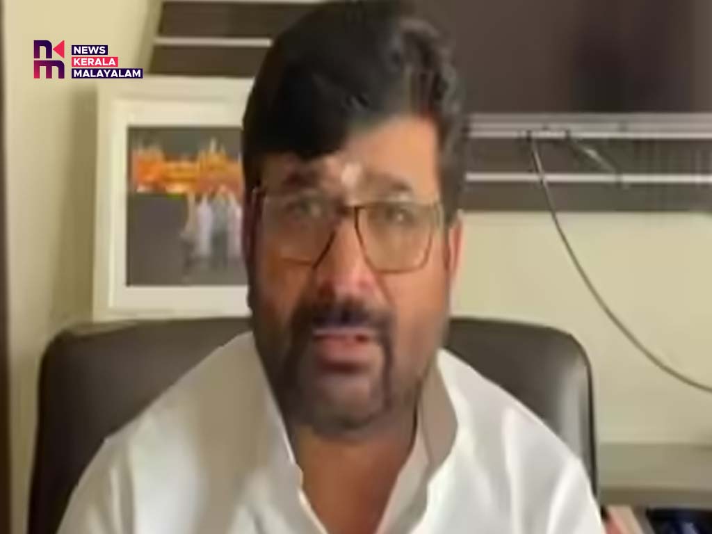 കർണാടക മുൻ മന്ത്രി വിനയ് കുൽക്കർണിയെ അയോഗ്യനാക്കി