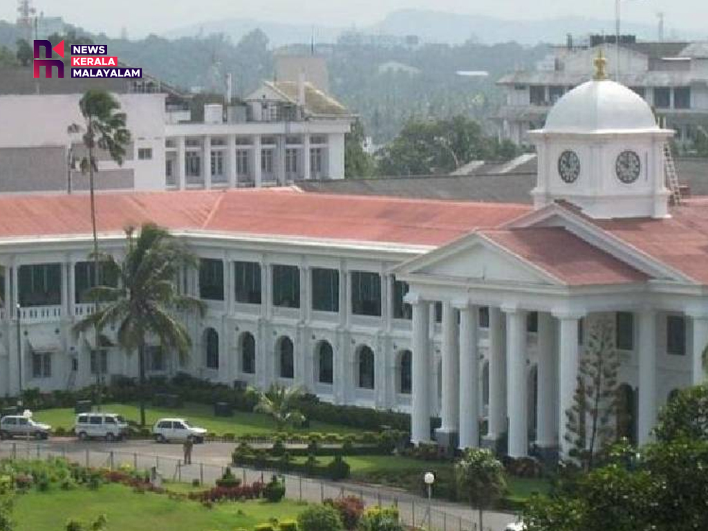ഐപിഎസ് തലപ്പത്ത് അഴിച്ചുപണി; ഡിജിപി റാങ്ക് ലക്ഷ്യമിട്ട് ഉദ്യോ​ഗസ്ഥർ
