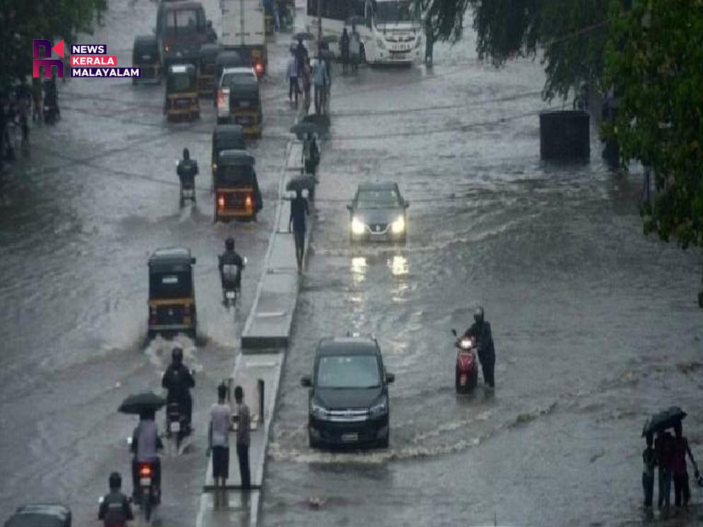 മഴക്കെടുതിയിൽ വലഞ്ഞ്‍ മഹാരാഷ്ട്ര ; അതിതീവ്ര മഴയെ തുടർന്ന് റെഡ് അലർട്ട് പുറപ്പെടുവിച്ചു